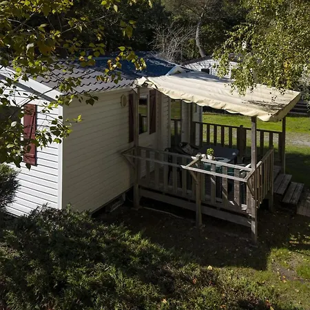 Camping Mobil-home Accueillant, Animaux Admis - 4 Pers. - Api-1-52-2815